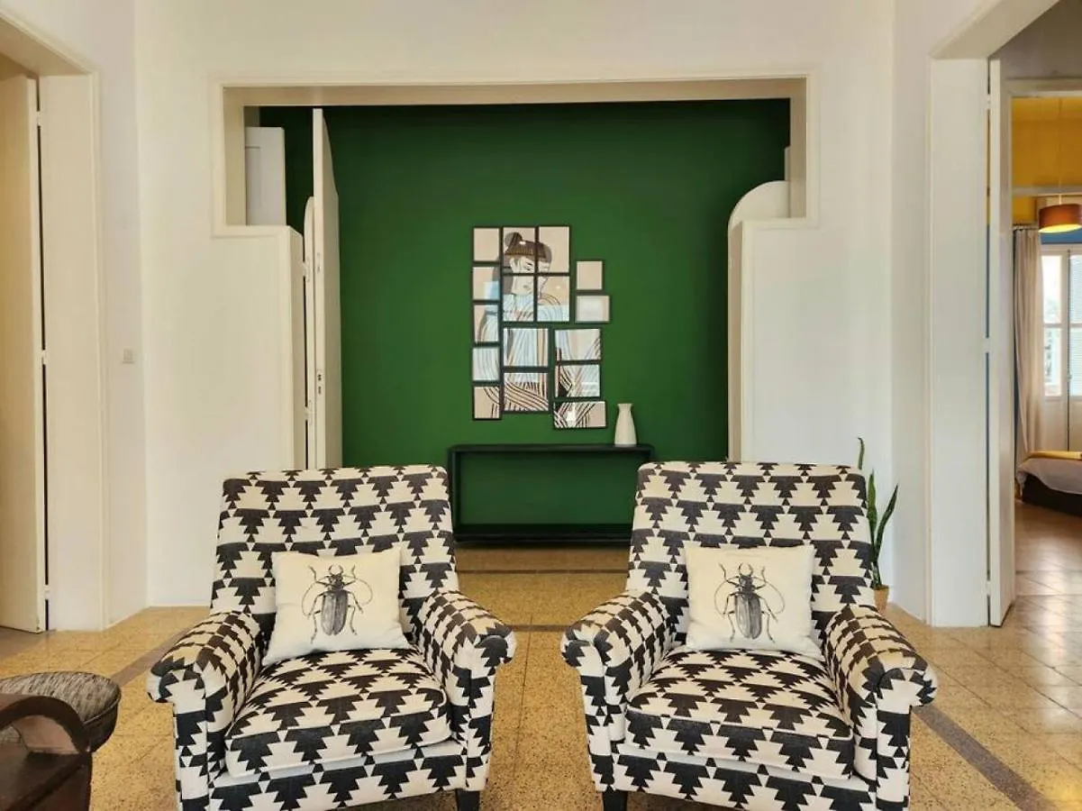 Dream Location Apartment Beirut 0*,  Lebanon