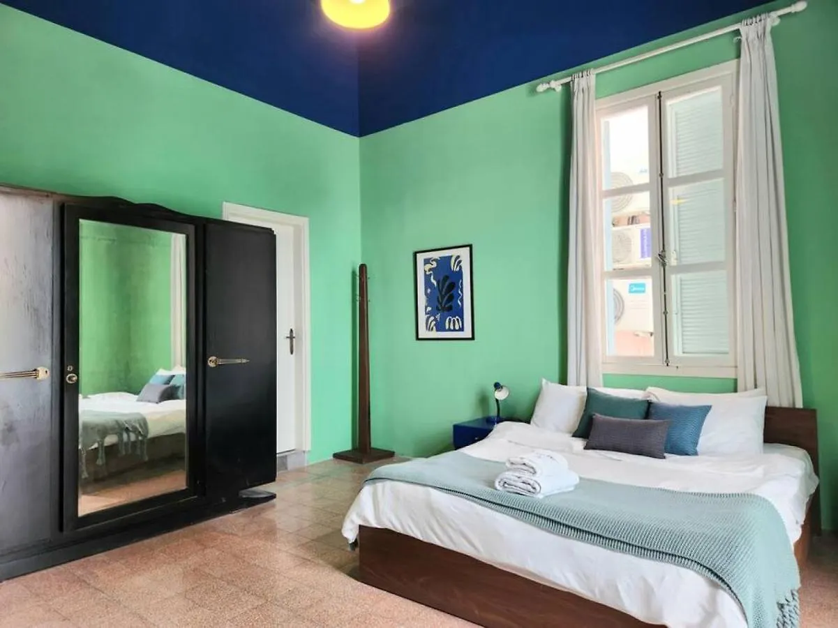 Dream Location Apartment Beirut 0*,